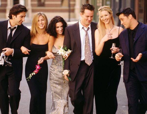 Friends Cast Comes Together to Offer Fans a Dream Reunion Opportunity - www.eonline.com