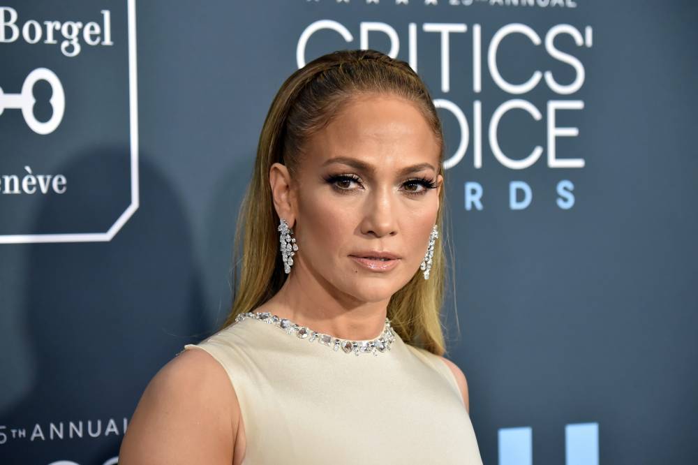 Jennifer Lopez sued for $150,000 for posting a photo of herself on Instagram - www.foxnews.com - New York