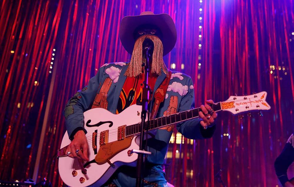 Orville Peck releases acoustic performance of ‘Summertime’ - www.nme.com