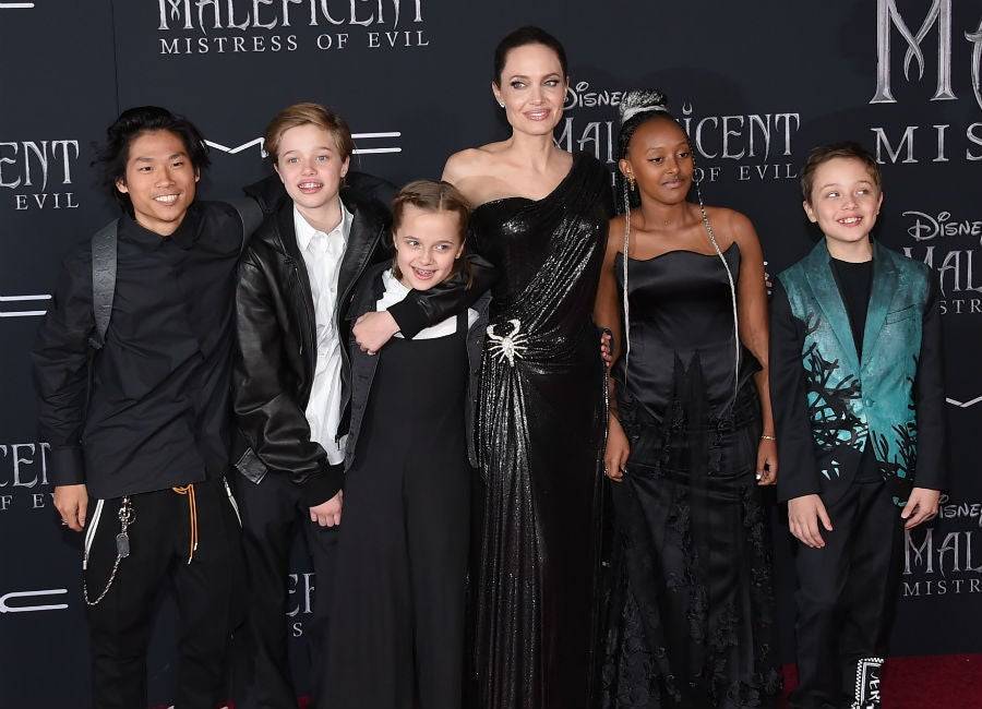 Here’s how Brad and Angelina are handling family life during lockdown - evoke.ie