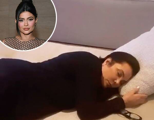 Watch Kylie Jenner Try to Scare a Sleeping Kris Jenner - www.eonline.com