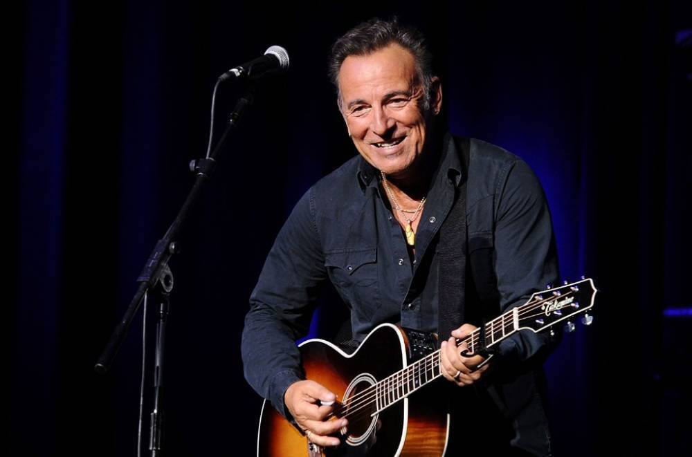 Bruce Springsteen Kicks Off Jersey 4 Jersey Benefit Show With 'Land of Hope & Dreams' - www.billboard.com - Jersey - New Jersey - county Garden