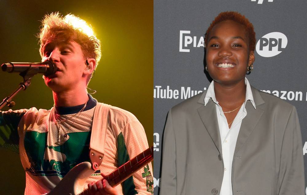 Watch Glass Animals’ Dave Bayley and Arlo Parks cover Drake’s ‘Hotline Bling’ - www.nme.com - London