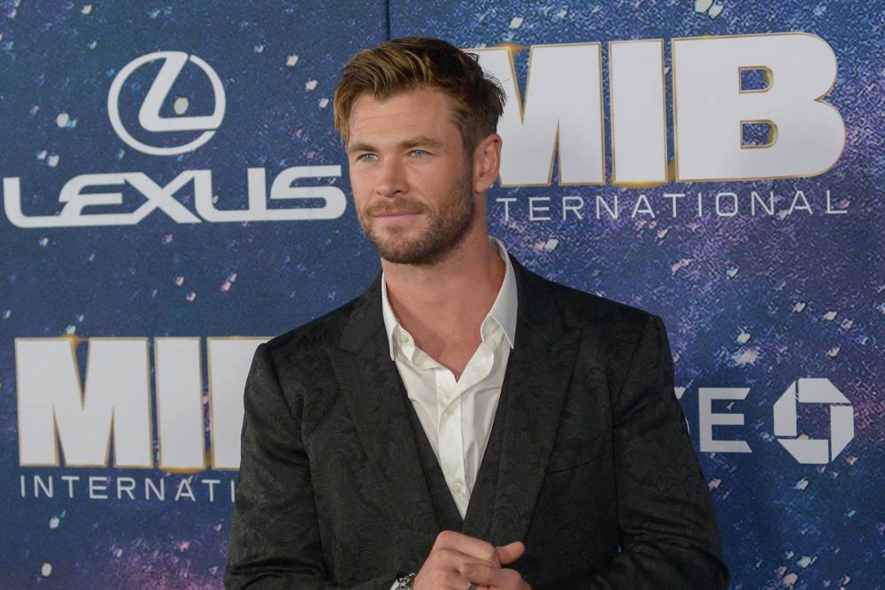 Chris Hemsworth: ‘Homeschooling is three hours of negotiation and 20 minutes of actual work’ - www.hollywood.com - India