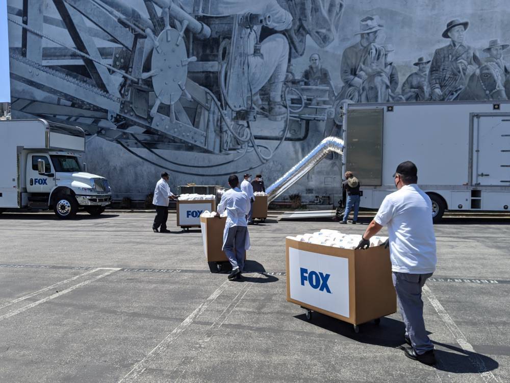 Fox Lot Food Workers Prepare Meals For Disabled In Relief Program With LA Mayor’s Office - deadline.com - Los Angeles - city Century