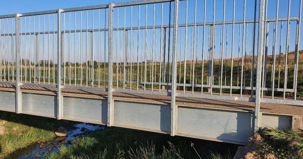 Community 'gobsmacked' after thieves dismantle bridge - www.manchestereveningnews.co.uk - Indiana