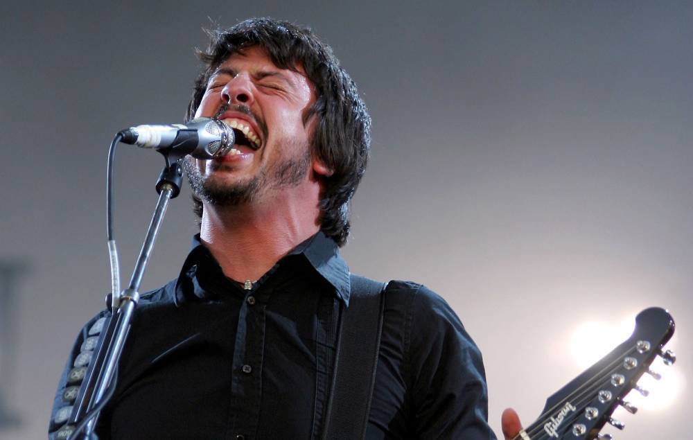 Foo Fighters to stream 2006 Hyde Park show tonight - www.nme.com
