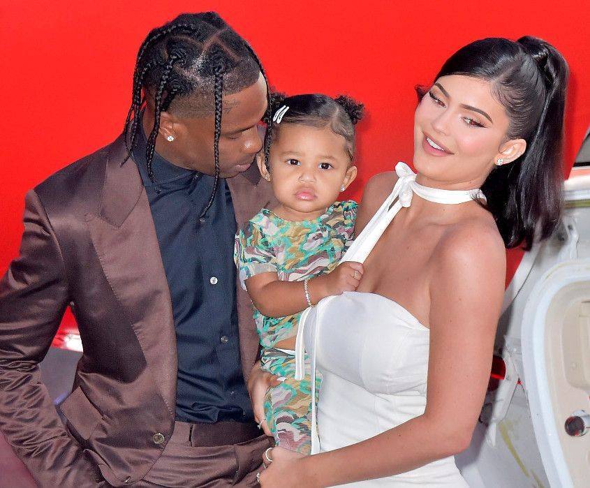 Kylie Jenner’s Daughter Stormi Chats Away As She Crashes Dad Travis Scott’s Instagram Live - etcanada.com