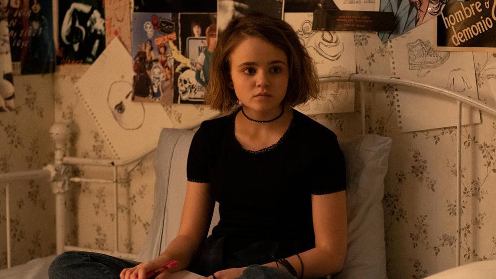 'Little Fires Everywhere': What Happened to Izzy? Star Megan Stott Dishes (Exclusive) - www.etonline.com