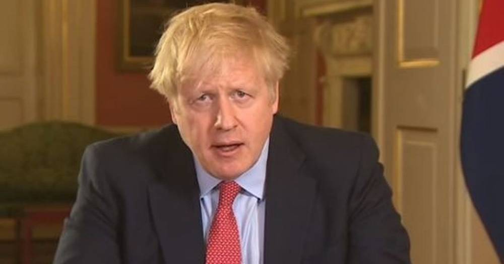 Boris Johnson to return to Downing Street on Monday as government 'considers Singapore-style plan' - www.manchestereveningnews.co.uk - Singapore