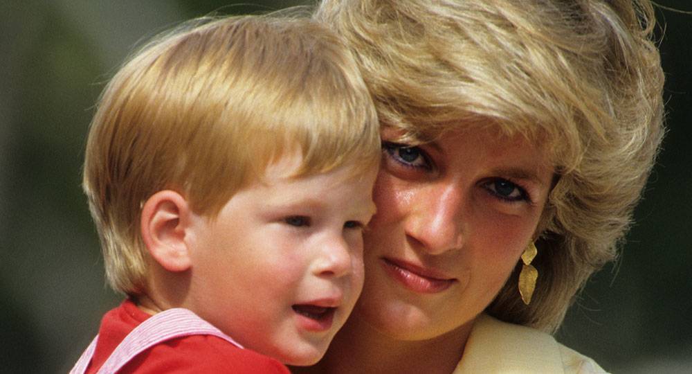 Princess Diana's confidant begs Meghan & Harry to give up their 'DESPERATE' celebrity life - www.newidea.com.au