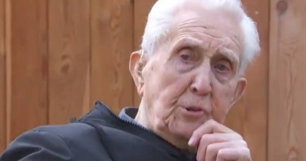 The world's oldest soap actor has died aged 108 - www.manchestereveningnews.co.uk - Britain - city Sanderson