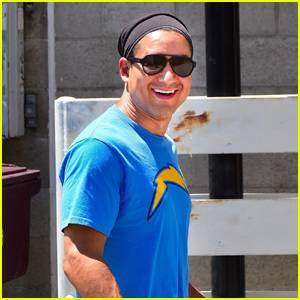 Mario Lopez Heads Out for a Workout Amid Quarantine - www.justjared.com - Hollywood