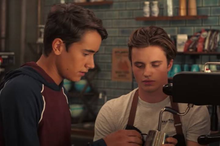 Hulu Debuts Love Simon Spin-Off, Love Victor, And We Are Frothing - www.starobserver.com.au