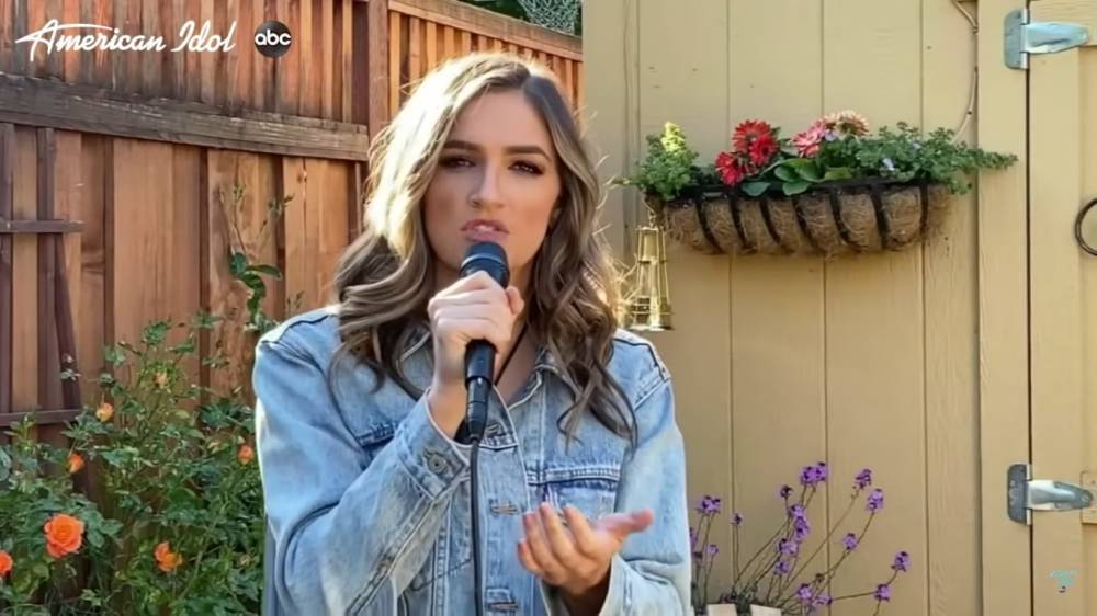 Grace Leer Shows Off Killer Vocals, Impresses ‘American Idol’ Judges With Incredible Faith Hill Cover - etcanada.com - USA