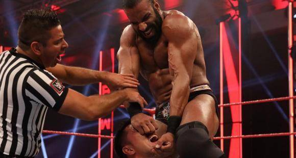 WWE RAW: Jinder Mahal makes a triumphant return post knee injury, squashes Akira Tozawa to make a statement - www.pinkvilla.com