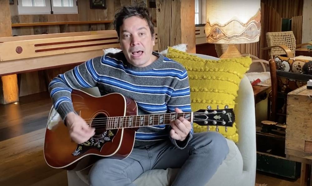 Jimmy Fallon Is ‘Starting To Crack’ In New Quarantine Song - etcanada.com