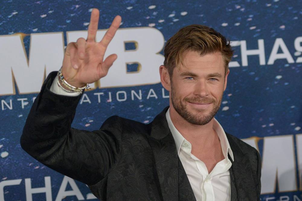 Chris Hemsworth movie tops new U.S. Netflix watch list - www.hollywood.com - USA