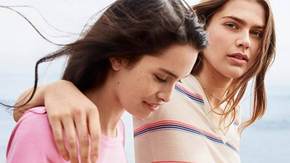 Gap Sale: Save Up to 75% Sitewide and an Extra 50% Off Markdowns - www.etonline.com