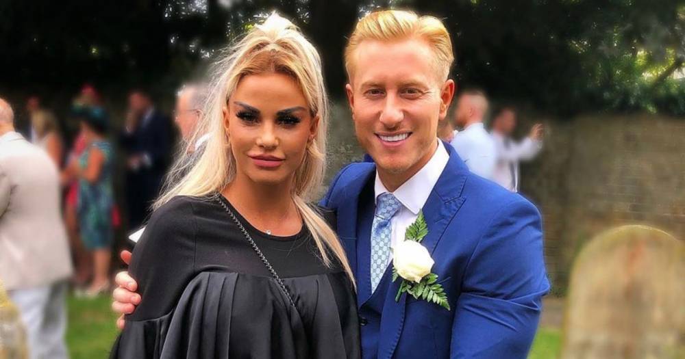 Katie Price's ex Kris Boyson 'selling £39,000 engagement ring' as he moves on with Bianca Gascoigne - www.ok.co.uk