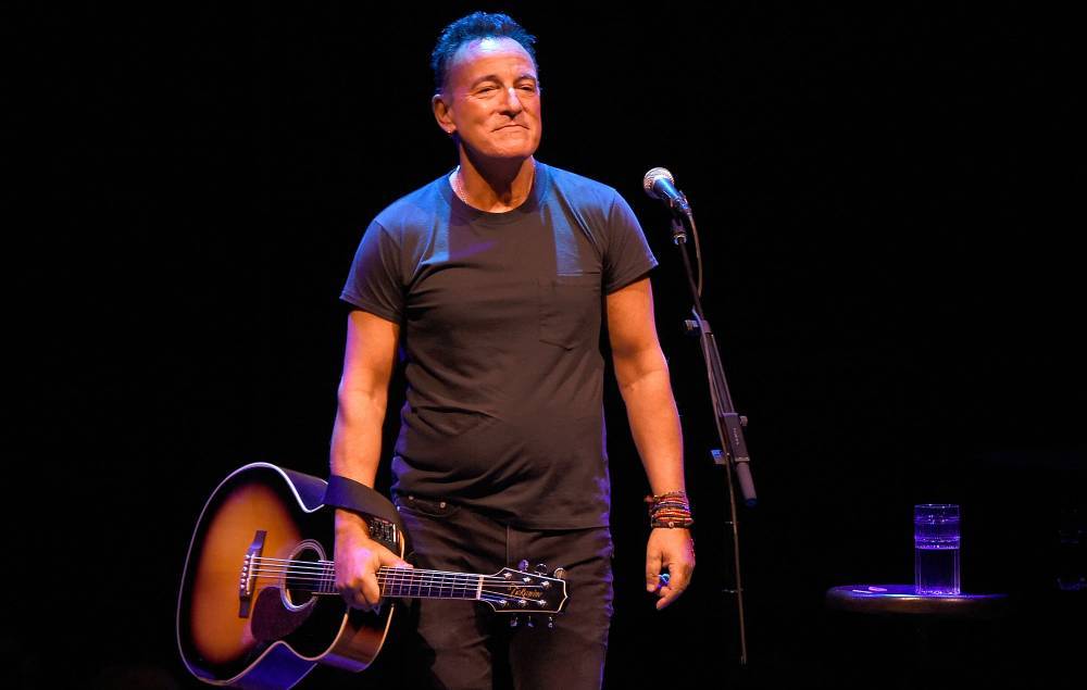 Bruce Springsteen says coronavirus shows divide between “American dream and American reality” - www.nme.com - New York - USA