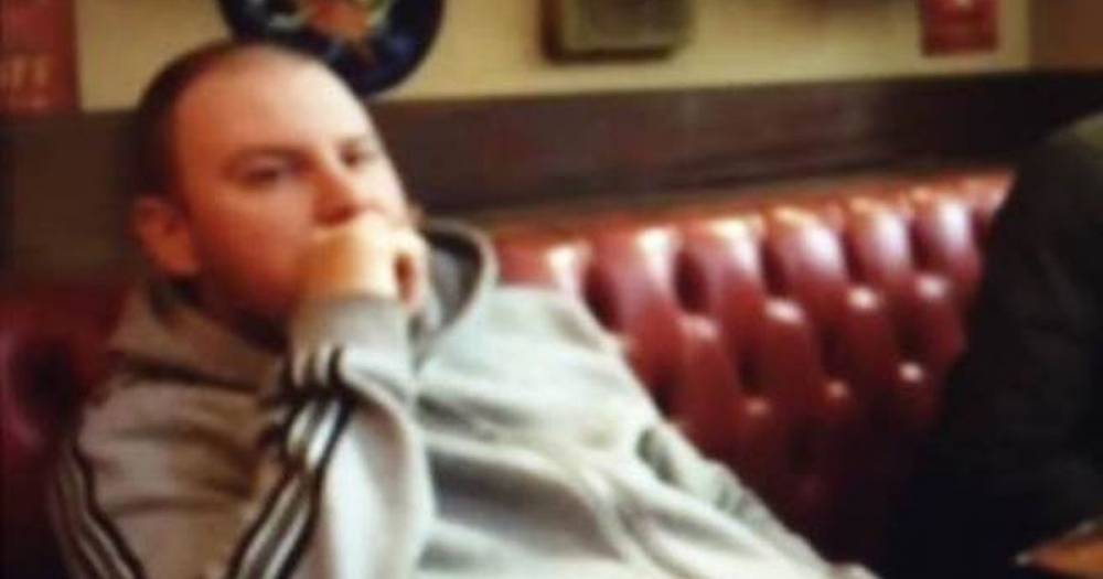 Police search for man, 32, who has been missing for 24 hours - www.manchestereveningnews.co.uk