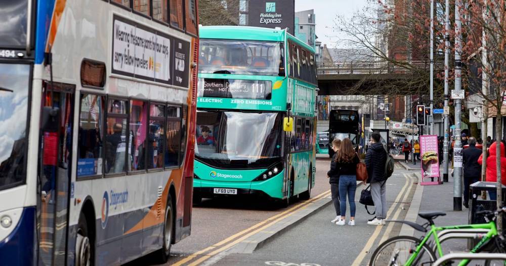 Stagecoach bows to pressure with bus drivers to stop giving change to passengers to avoid staff handling cash - www.manchestereveningnews.co.uk