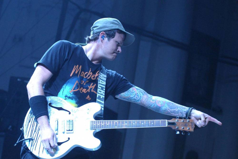 Tom DeLonge’s UFOs footage released by The Pentagon officials - www.hollywood.com