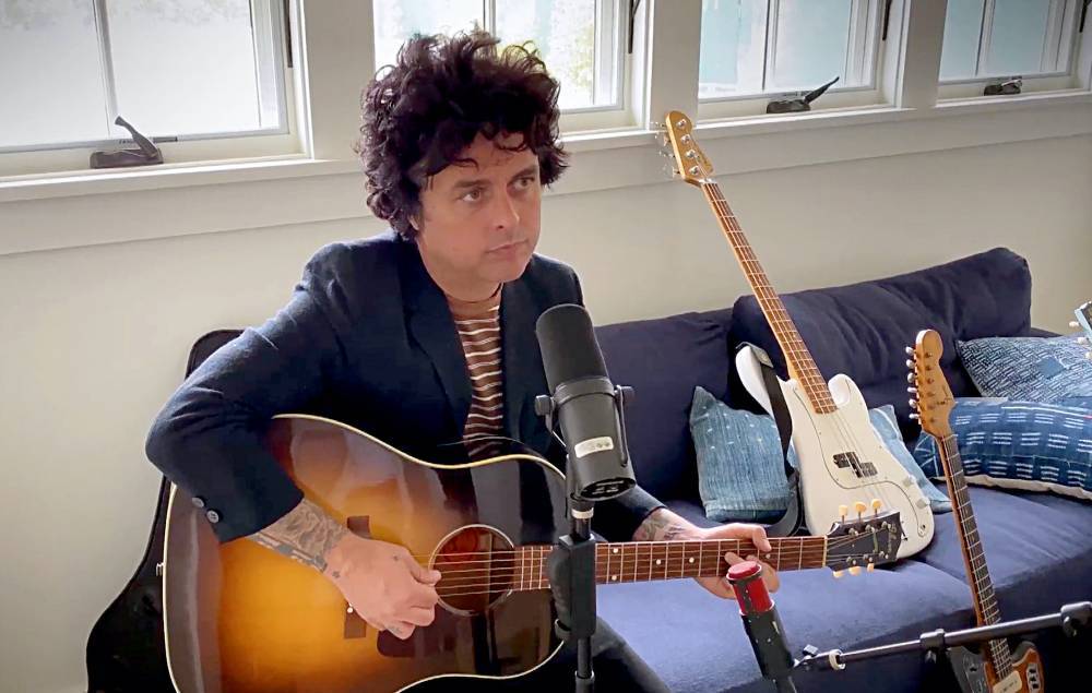 Watch Green Day’s Billie Joe Amstrong cover ‘I Think We’re Alone Now’ with his two sons - www.nme.com