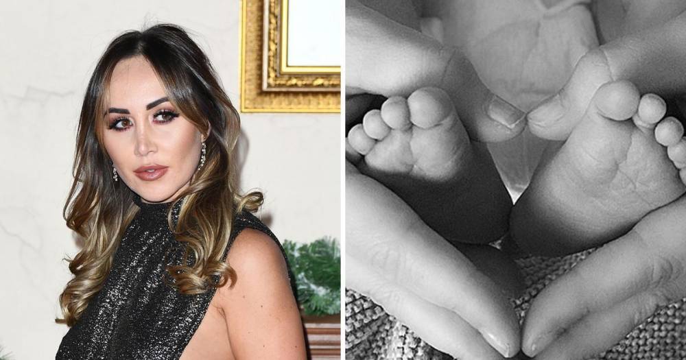 Lauryn Goodman shares sweet photo of newborn baby and asks fans to guess gender after giving birth - www.ok.co.uk