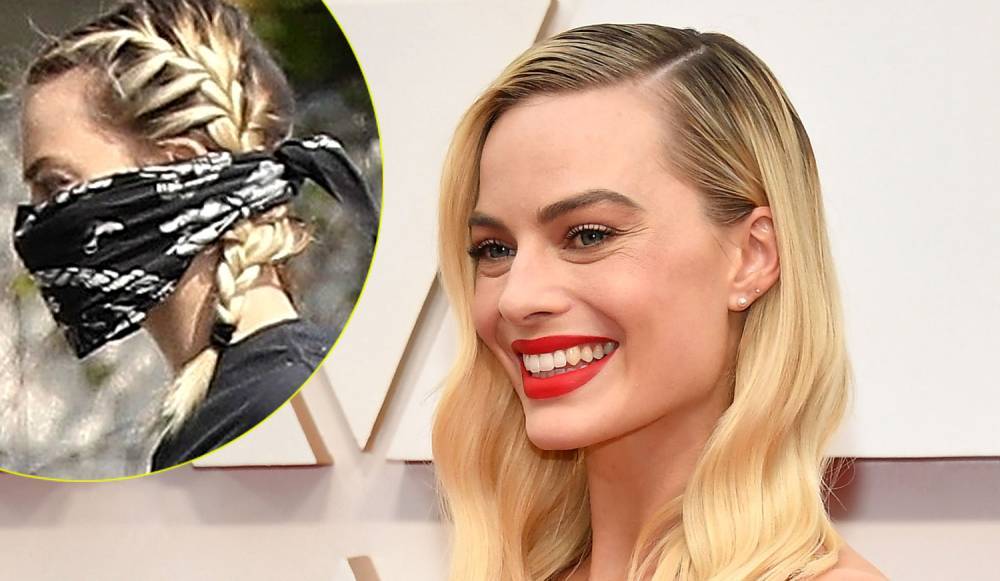 Margot Robbie Shows Proper Way to Wear a 'Mask' Right Now - www.justjared.com - Los Angeles - Los Angeles