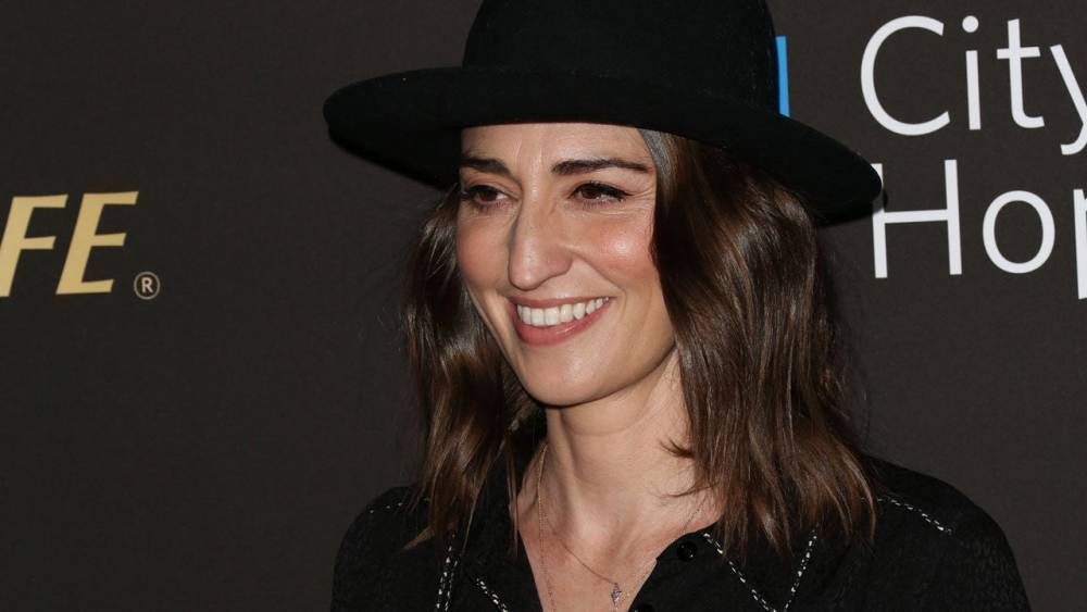 Sara Bareilles Reveals She's 'Fully Recovered' After Contracting Coronavirus - www.etonline.com