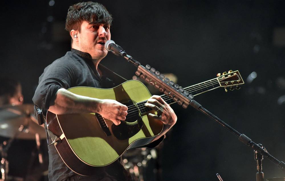 Marcus Mumford on releasing new music during coronavirus crisis: “We have a responsibility to entertain” - www.nme.com - Britain