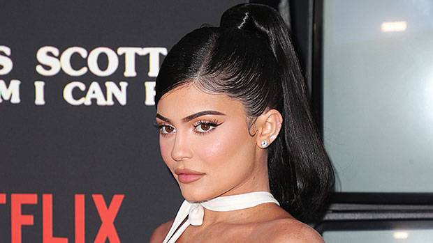 Kylie Jenner Claps Back After Hair Stylist Trashes Her Highlights Says They ‘Need Blending’ - hollywoodlife.com