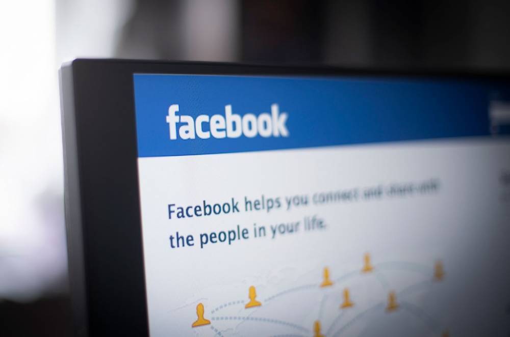Facebook Revenue Growth Slows Amid the Coronavirus Pandemic - www.billboard.com