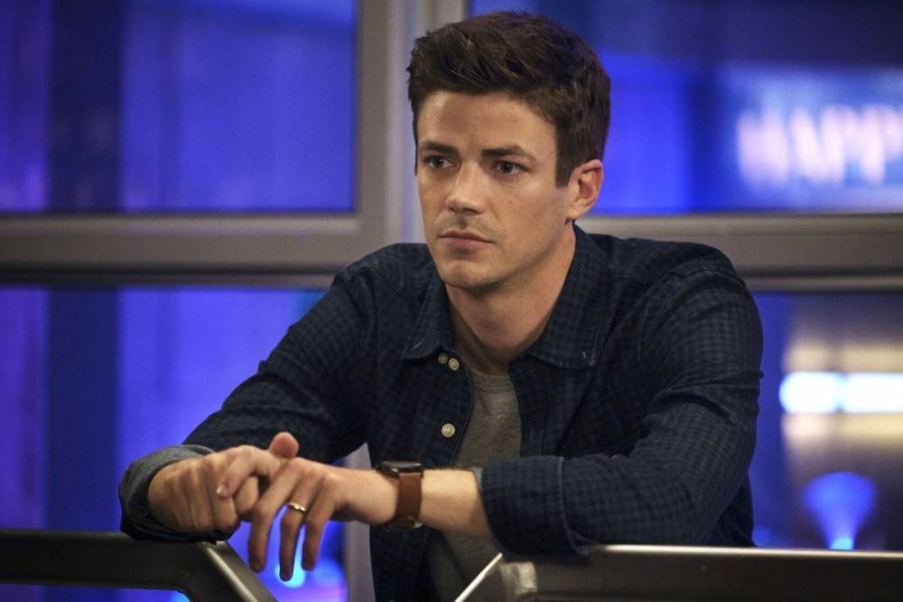 Grant Gustin - Michael Rosenbaum - ‘The Flash’ Star Grant Gustin Opens Up About Lifelong Struggle With Anxiety, Depression - etcanada.com