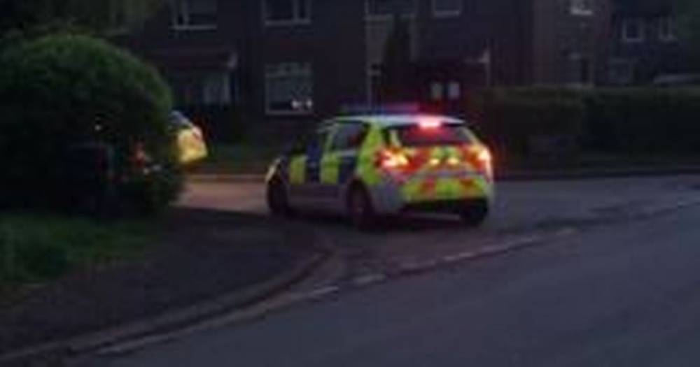 Armed police and helicopter called to reports of group of men with a firearm in Handforth - www.manchestereveningnews.co.uk - county Cheshire