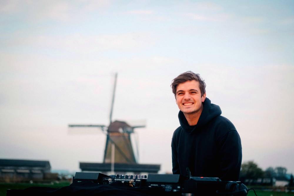 DJ Martin Garrix to Perform Set on Dutch Yacht for Cinco de Mayo Special - variety.com - Netherlands