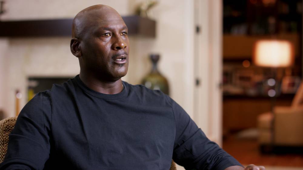 Michael Jordan Reveals Why He 'Took Offense' to Clyde the Glide Comparisons in 'Last Dance' Clip (Exclusive) - www.etonline.com - Chicago - Jordan - city Portland