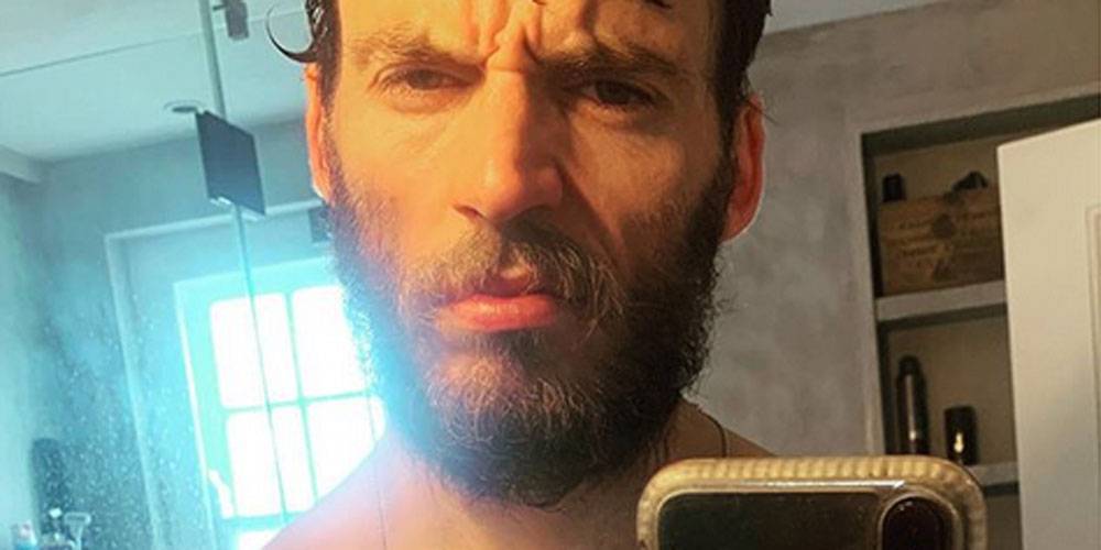 Sam Claflin Shows Off His Buff Bod in Sweaty Shirtless Selfie - See the Pic! - www.justjared.com