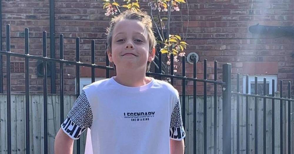 Inspired by Captain Tom, young boy with cerebral palsy takes on fundraising challenge - to raise money for funerals of coronavirus victims - www.manchestereveningnews.co.uk