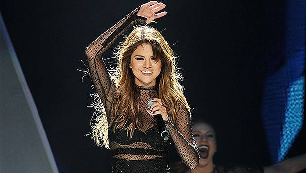 Selena Gomez Sings Dances In Her Bathroom To Her Own Music In Cute Video — Watch - hollywoodlife.com - Texas