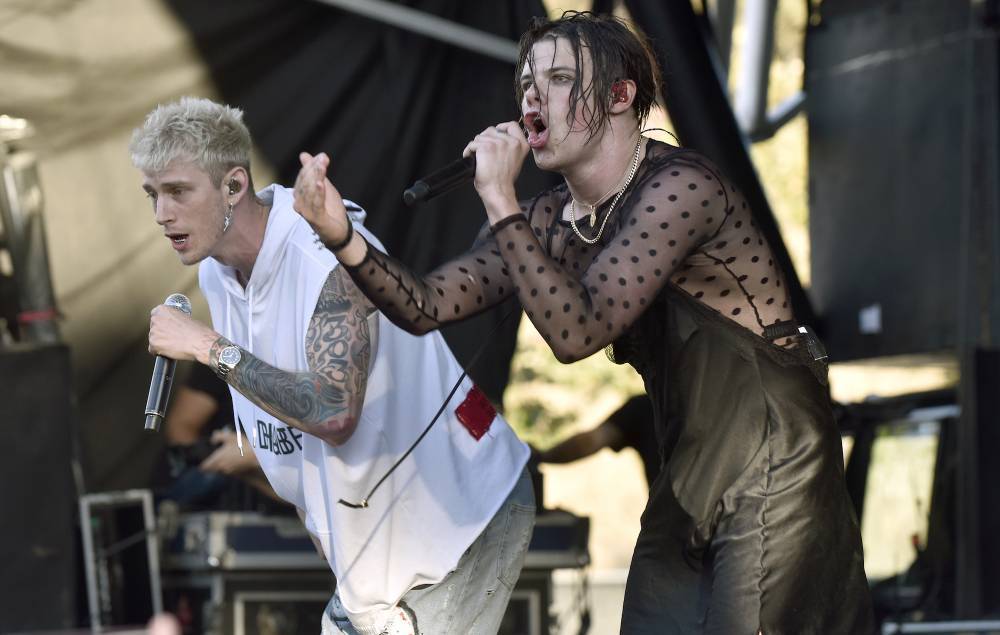Watch Machine Gun Kelly and Yungblud cover Oasis’ ‘Champagne Supernova’ from their houses - www.nme.com