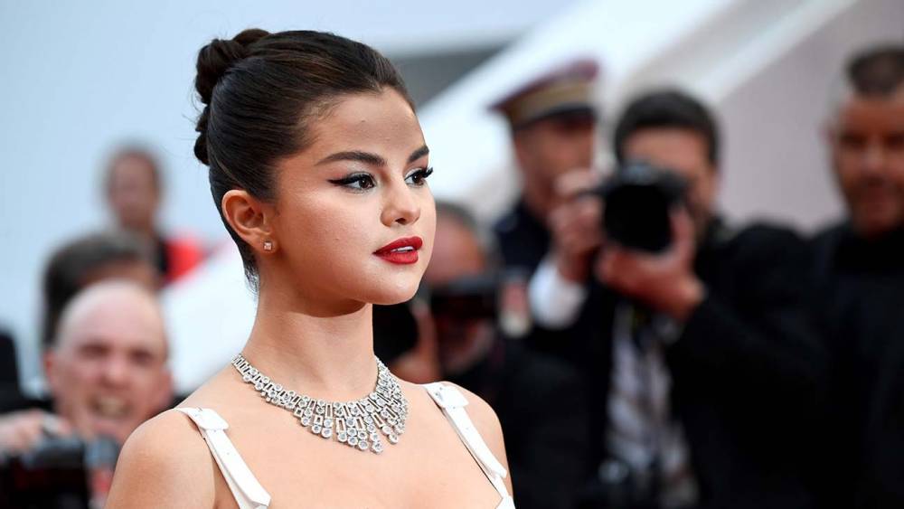 Selena Gomez Reveals Bipolar Diagnosis - www.hollywoodreporter.com