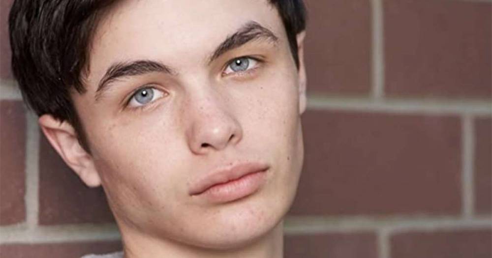The Flash Actor Logan Williams Dies Suddenly at 16, Mom Says Family Is 'Absolutely Devastated' - www.msn.com - Britain - Canada - county Williams - county Logan
