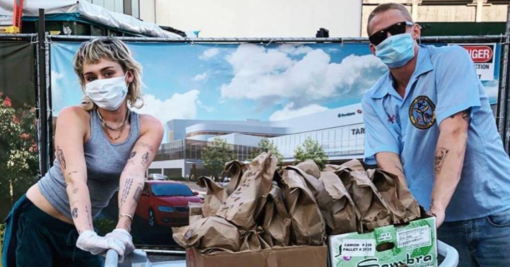 Miley Cyrus and Boyfriend Cody Simpson Deliver 120 Taco Meals to Healthcare Workers Amid Coronavirus Pandemic - www.usmagazine.com