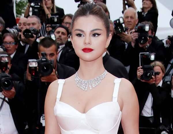 Work(out) From Home: Selena Gomez's Trainer Teaches Us a Full At-Home Pilates Workout Routine - www.eonline.com