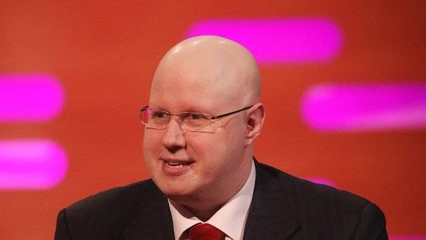 Matt Lucas’s fundraising song heading for top five in the charts - www.breakingnews.ie - Britain