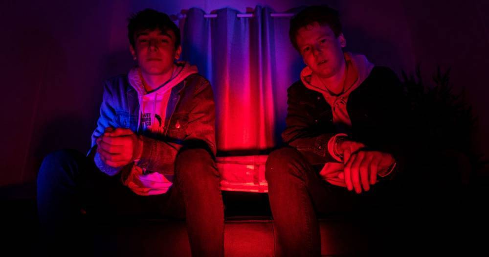 New single from West Lothian duo - www.dailyrecord.co.uk