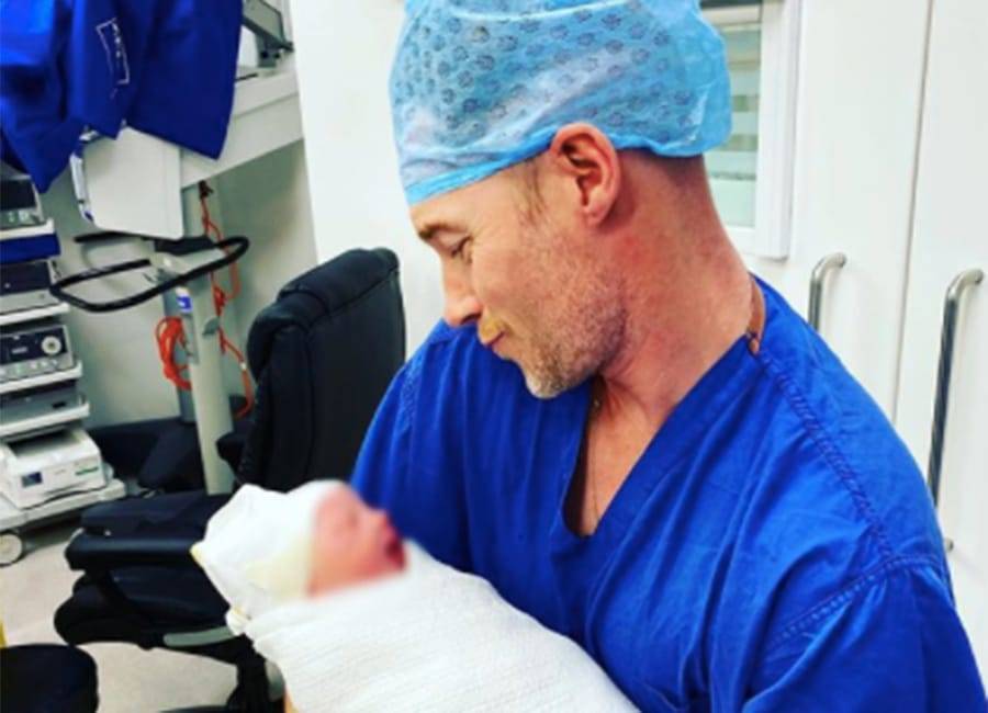 New dad Ronan Keating shares loving hospital snap of baby girl - evoke.ie - Australia